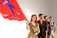 Новый клип Scissor Sisters – Invisible Light