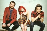 Новый клип Paramore – Anklebiters