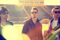 Новый клип Jonas Brothers – First Time