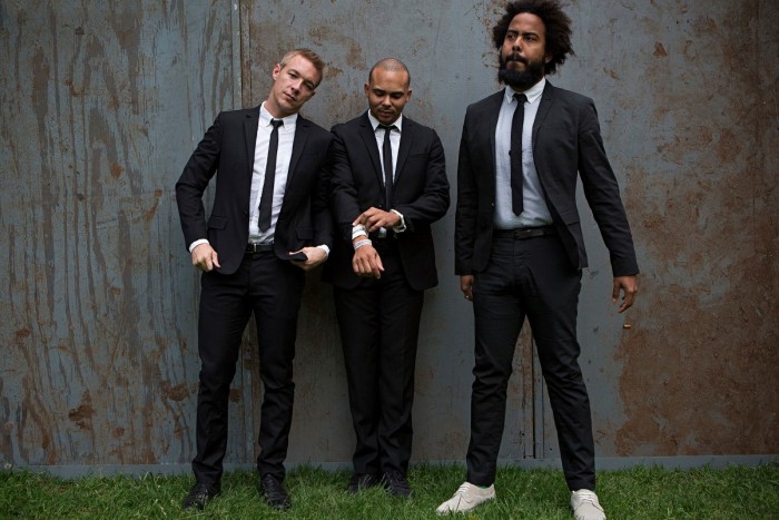 Новый клип Major Lazer — Believer
