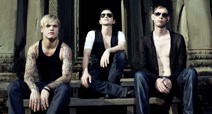 Новый клип группы Placebo — Life's What You Make It
