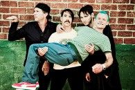 Новый клип Red Hot Chili Peppers – Look Around